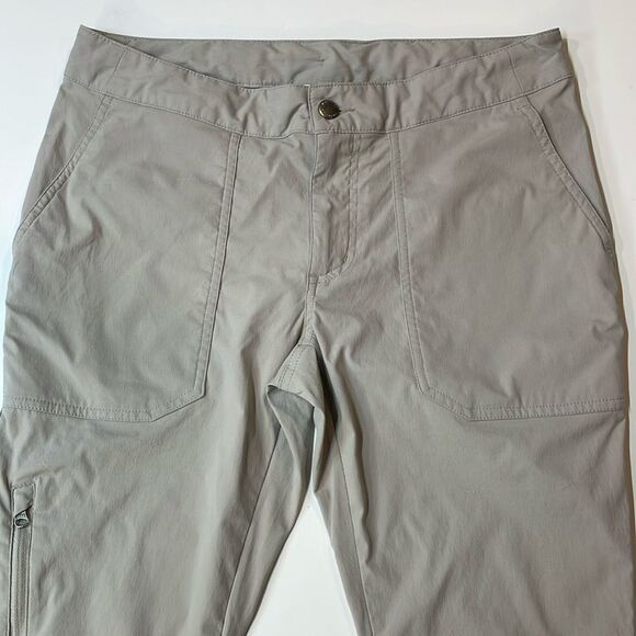 Columbia Taupe Hiking Capris Quick Dry Outdoor Drawstring Hem Women’s Sz 6 - Picture 2 of 8